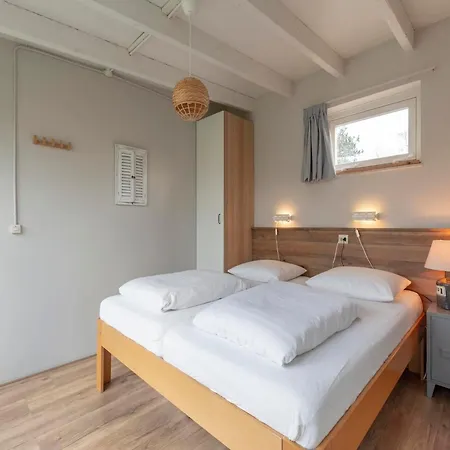 Duinland 247modern For 6 Guests * Sint Maartensvlotbrug