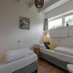 Duinland 247modern For 6 Guests