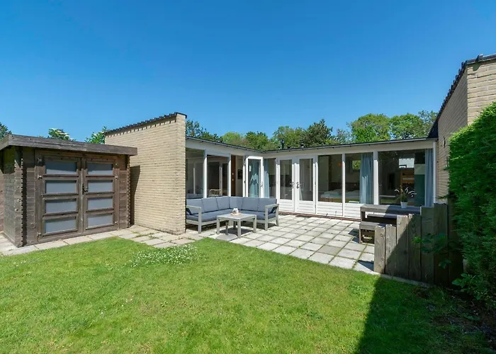 Duinland 247modern For 6 Guests * Sint Maartensvlotbrug